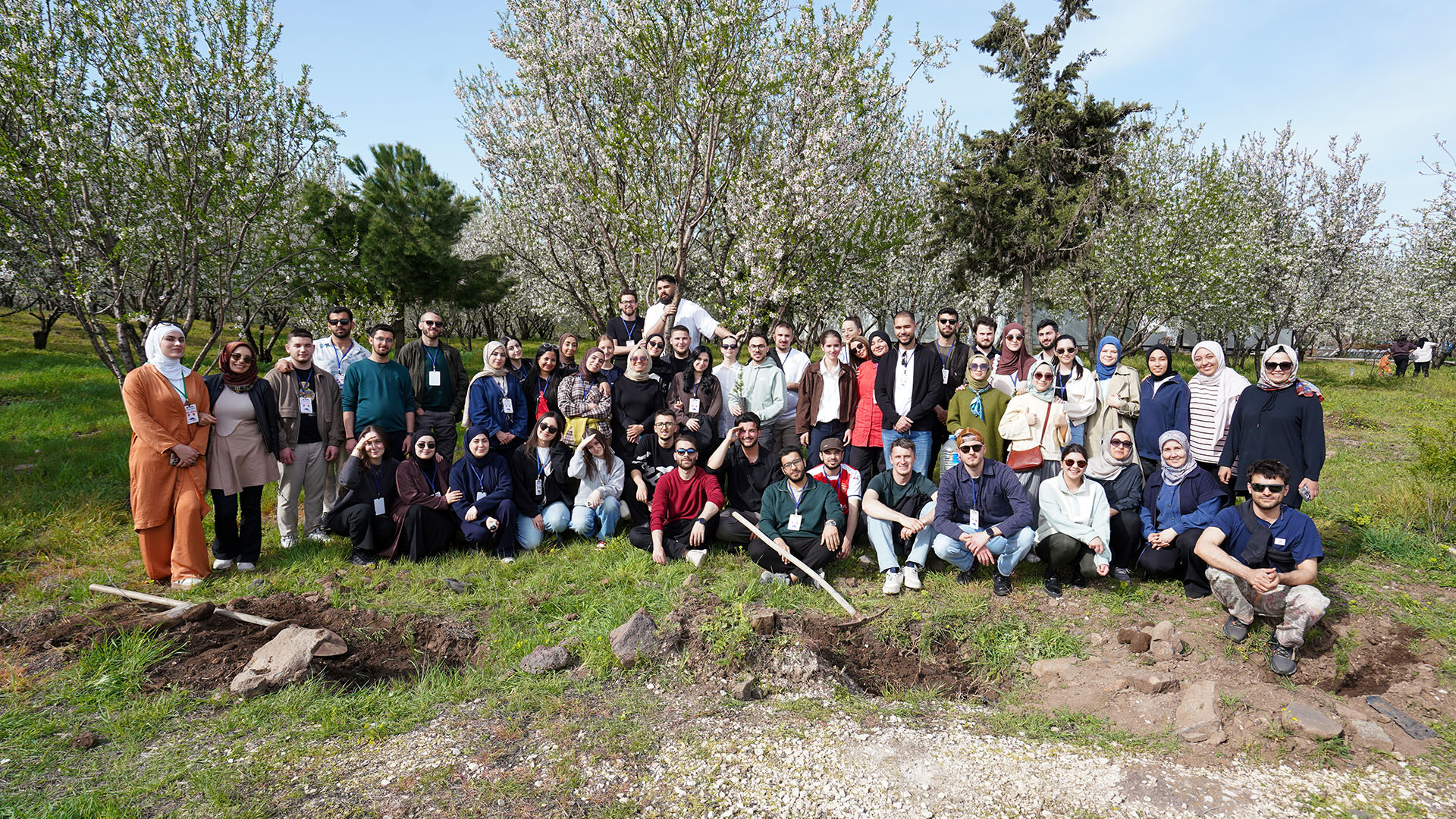 Kapsayıcı Bir Gelecek İçin Sınır Tanımayan Gençlik